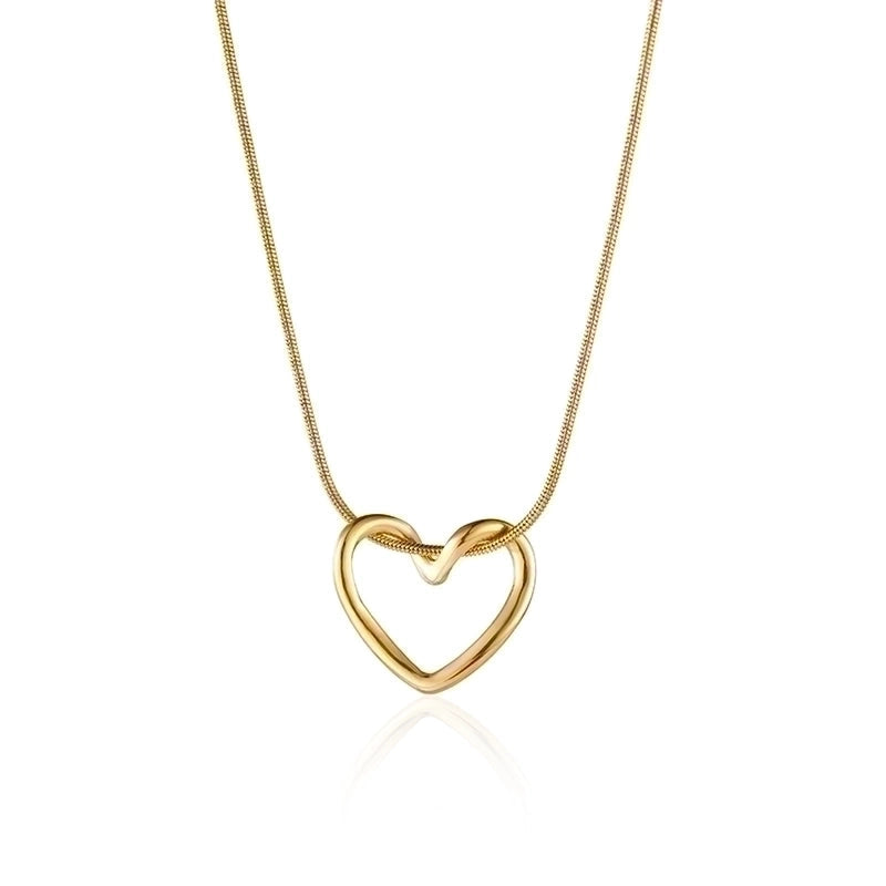 Gold heart necklace